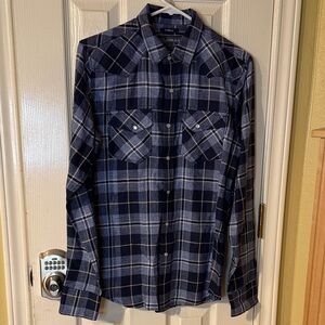 American Rag Navy and White Plaid Button Down Shirt